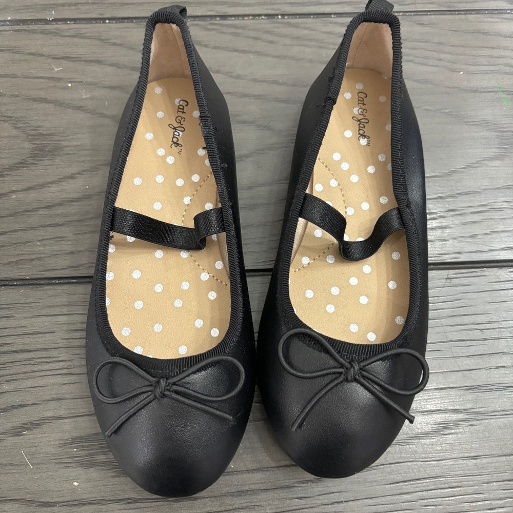 Cat and Jack Toddler girl shoes